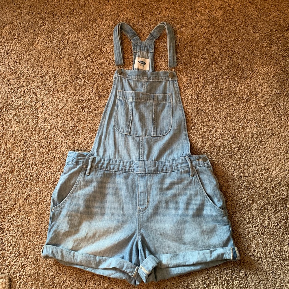 Old navy overalls shorts style!